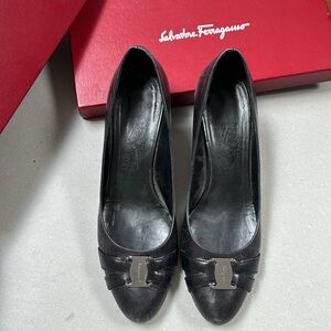 Ferragamo shoes black leather